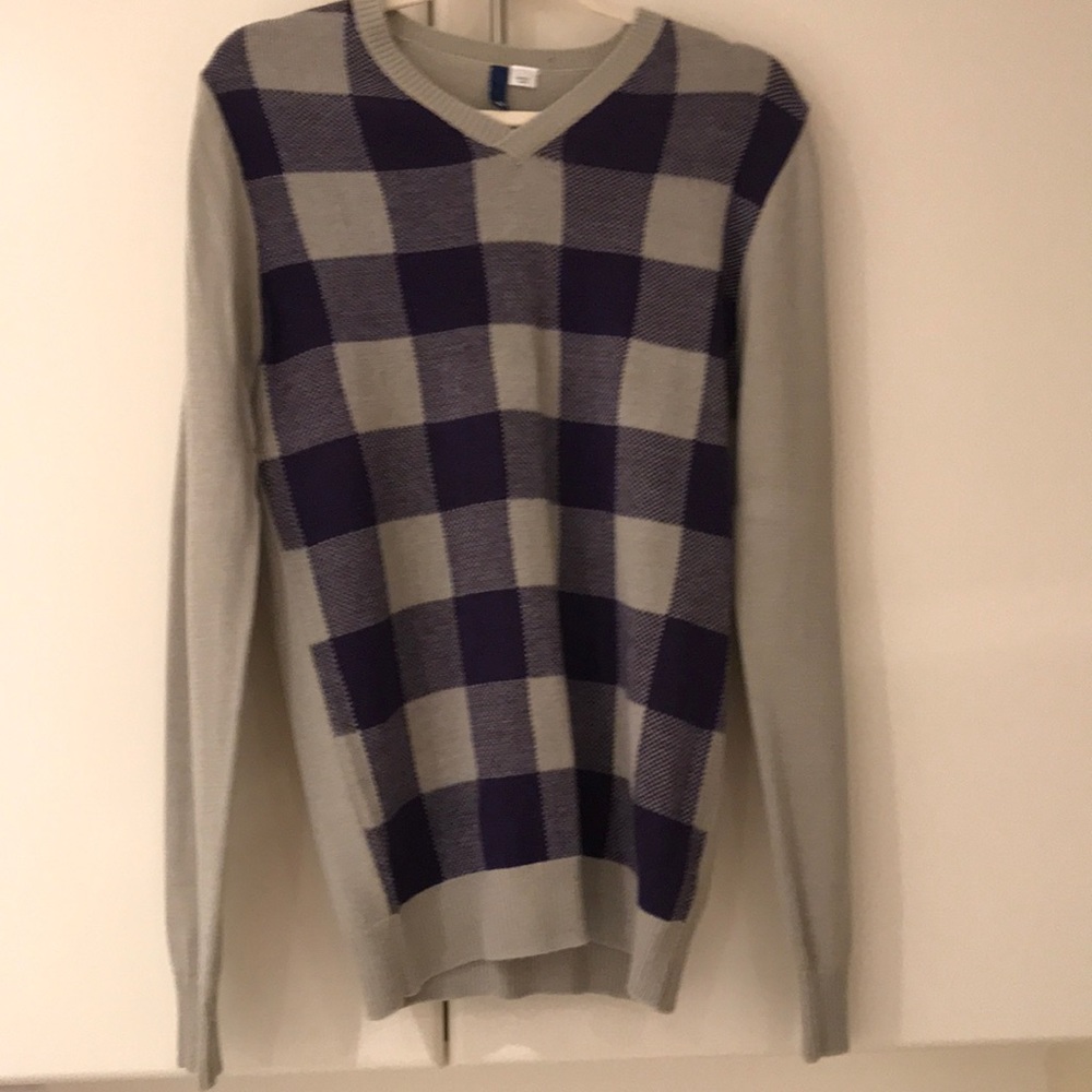 H&M men’s sweater